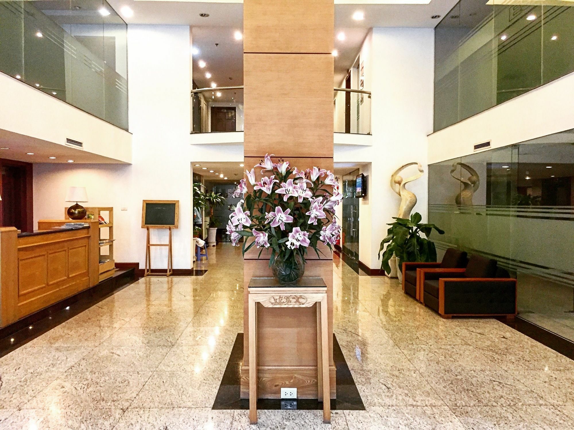 Atlanta Residences Hanoi Bagian luar foto